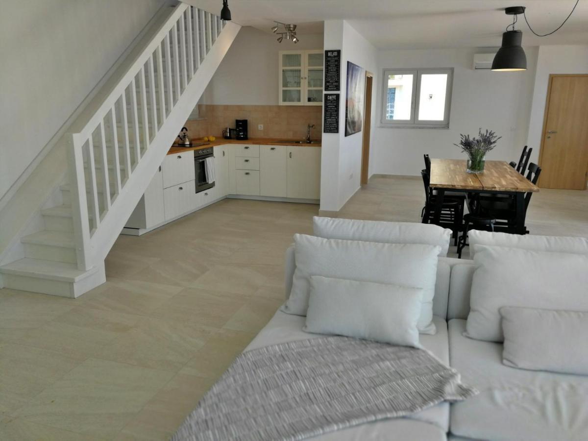 Sea And Wind Villa Labin Labin  Luaran gambar